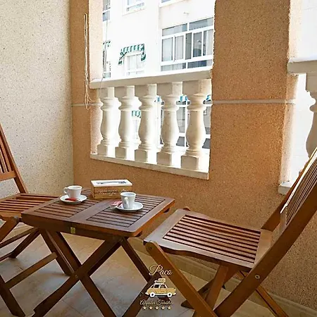 Cozy In Downtown Area Ξενοδοχείο