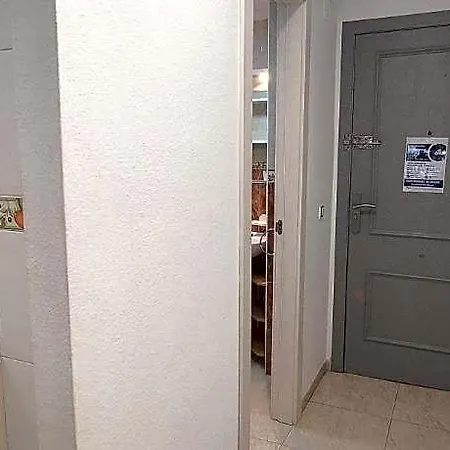 Ξενοδοχείο Cozy In Downtown Area 3*